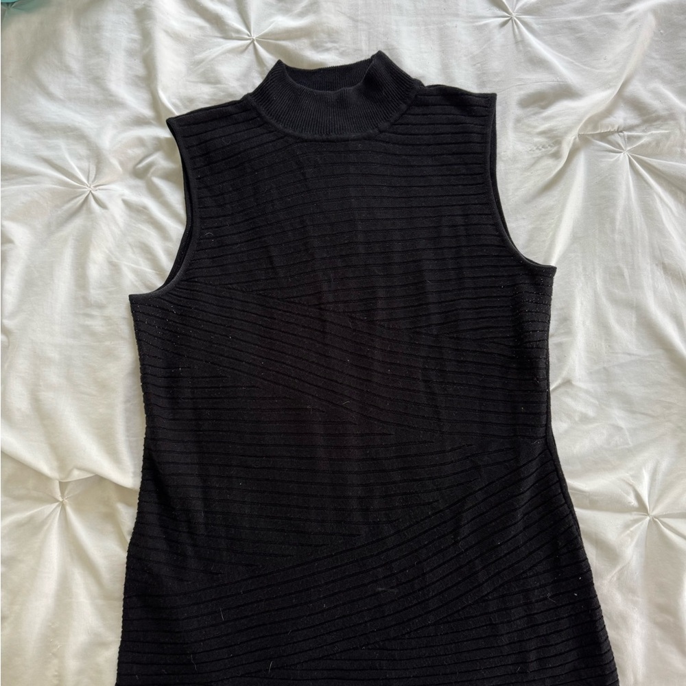 Dana Buchman Black Ribbed Tank Top